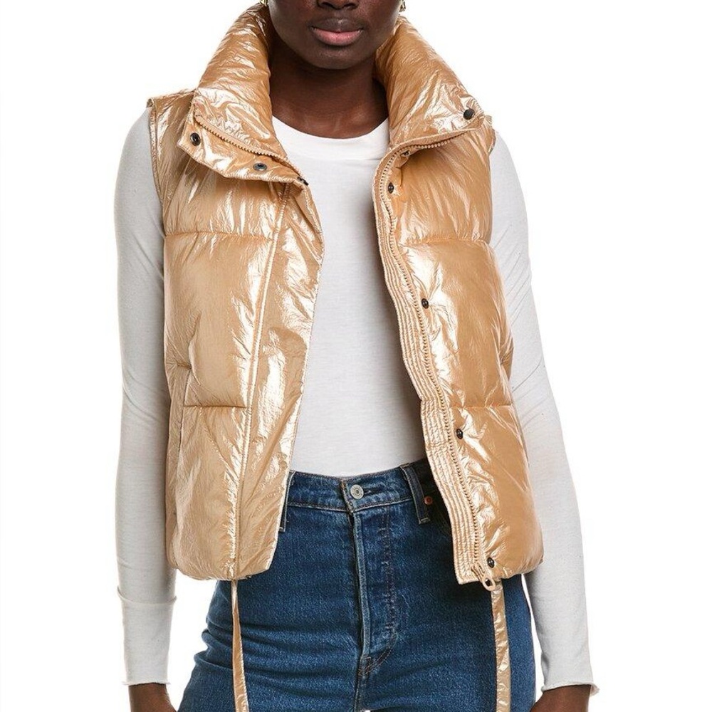 NOIZE Rose gold metallic puffer vest woman’s size M
